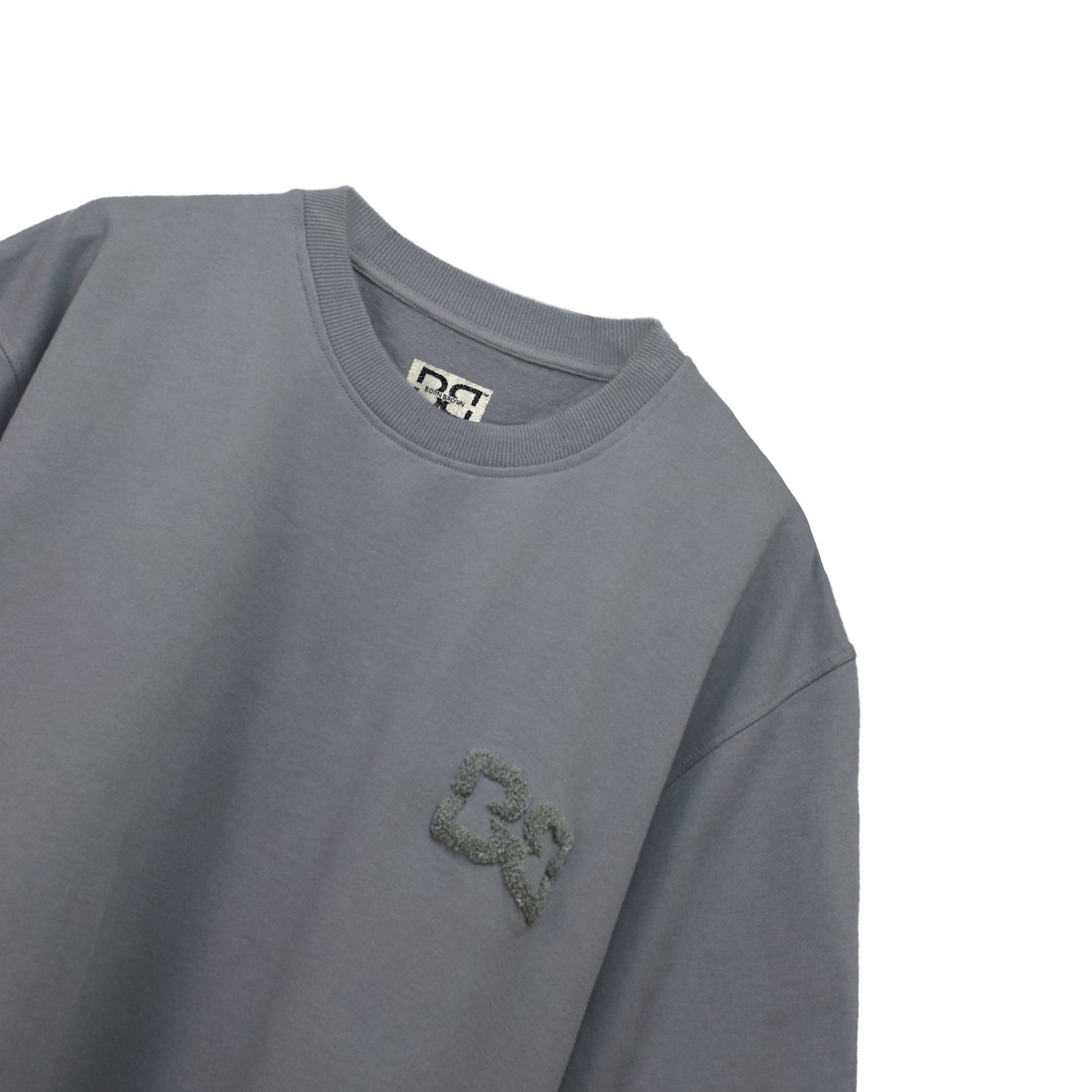 Oversize T-shirt made of compact cotton terry. Round neck and short sleeves. 240 GSM | Towel Embroideryembroidery t-shirt embroidery tshirt cotton 100% embroidery towel embroidery tshirt.Embroidered vintage t-shirts for men Stylish men's embroidered t-shirts Embroidered slogan t-shirts for men Embroidered floral men's t-shirts born brown born brown brand bb brand bbEmbroidered men's t-shirts Men's embroidered tees Custom embroidery t-shirts for men Embroidered graphic tees for men Men's bornbrown.in