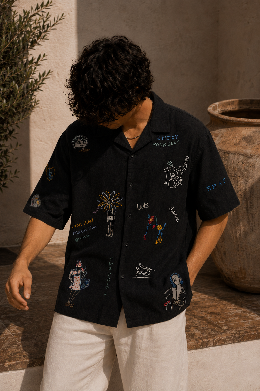 Tomodachi Shirt Black